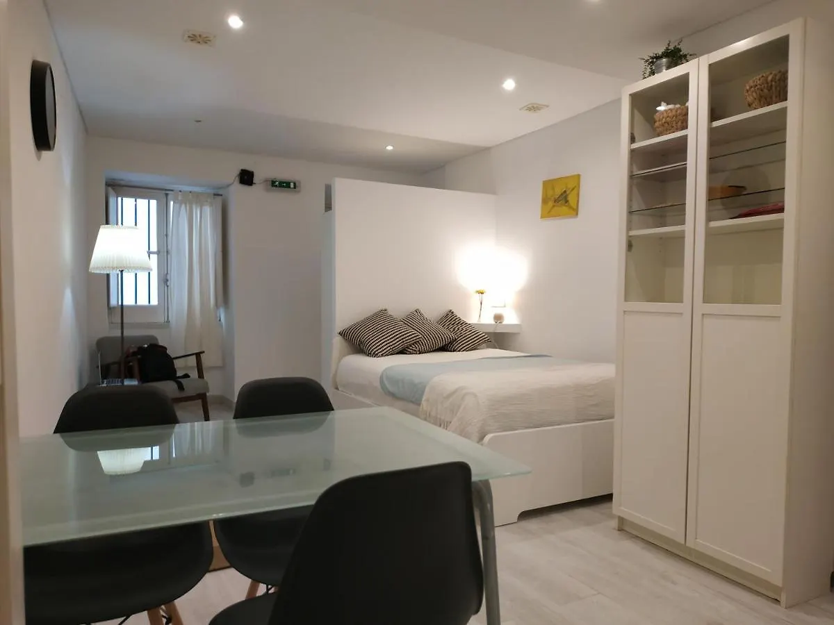 Studio Madalena contacts